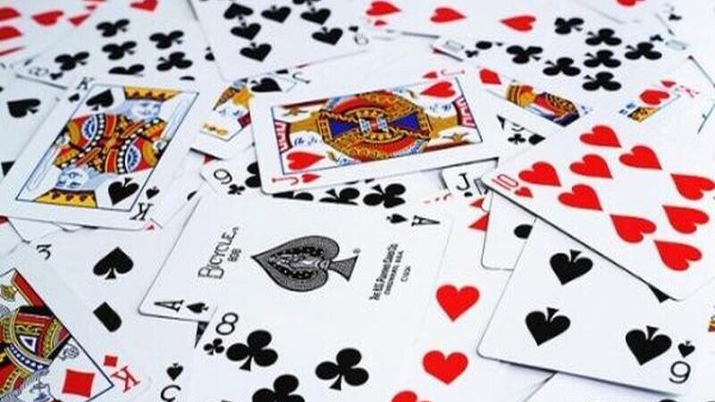 Hướng dẫn chi tiết chơi tấn trong game bài đổi thưởng online